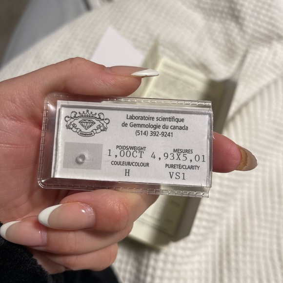 Diamond ring .. size 5  3/4 - Picture 3 of 4